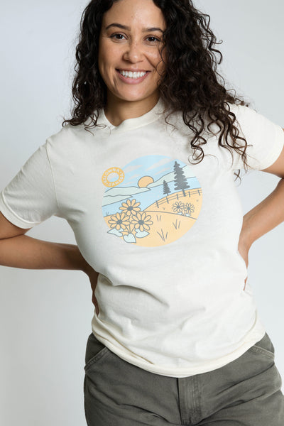 Cream Ashleigh Green 'Kelowna • Canada' T-shirt