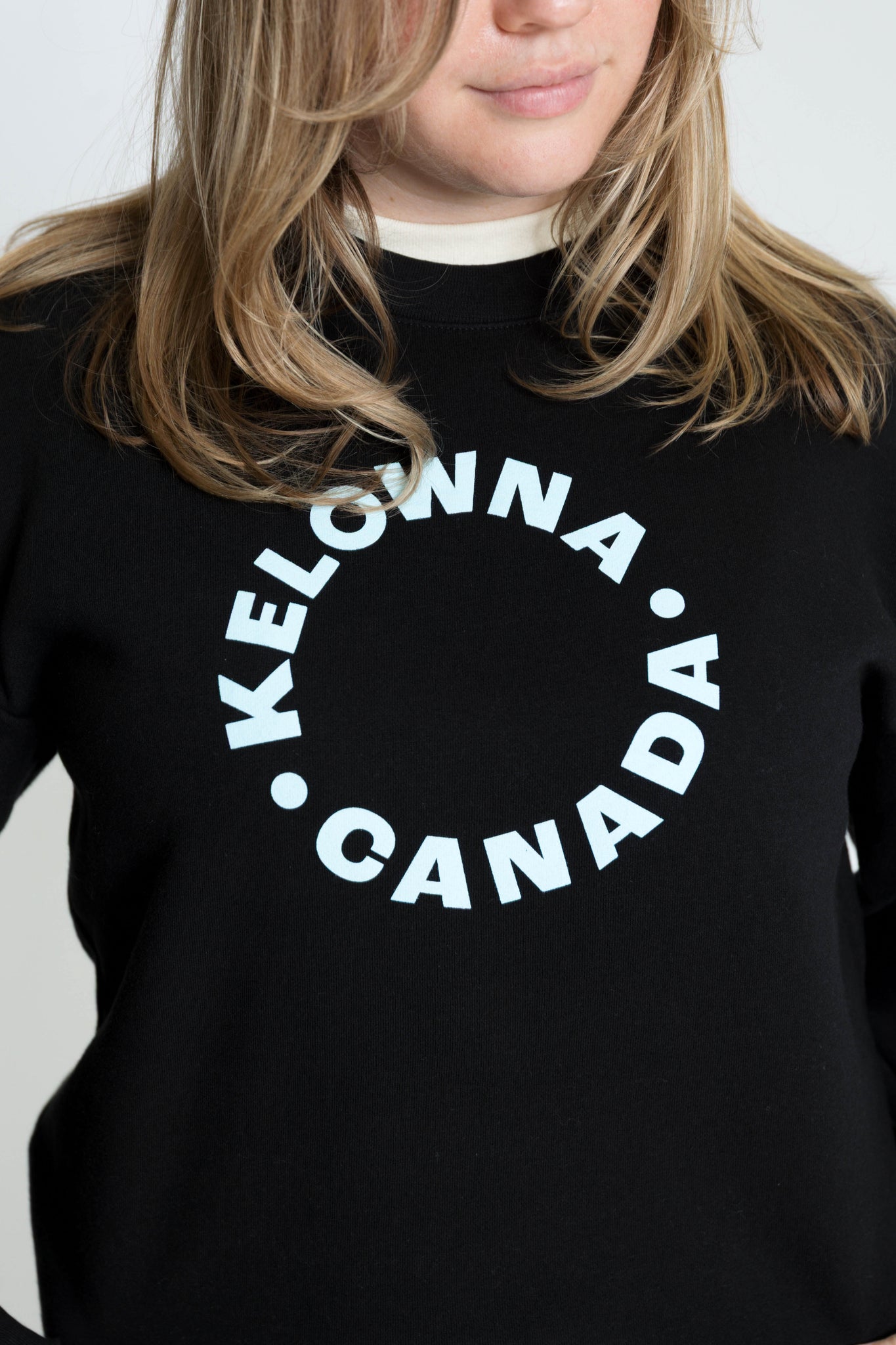 Black/Blue 'Kelowna • Canada' Crewneck