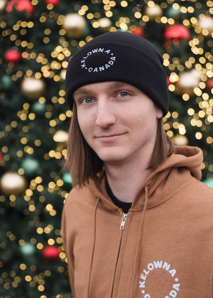 Black/Blue 'Kelowna • Canada' Toque