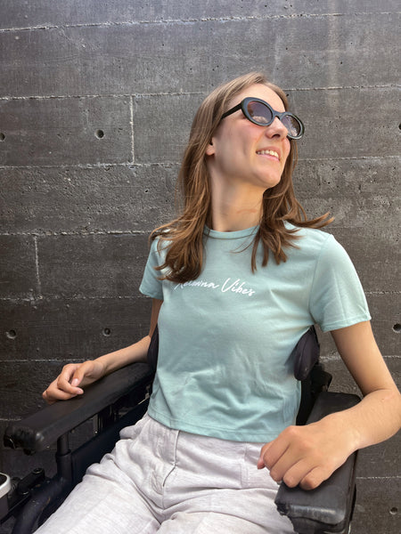 Dusty Blue 'Kelowna Vibes' Crop T-shirt