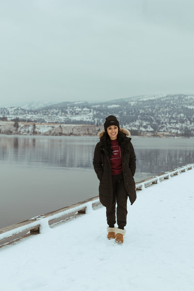Maroon 'Kelowna Vibes' Unisex Crewneck