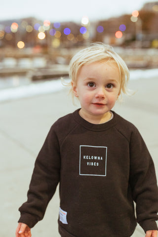 Black 'Kelowna Vibes' Toddler Crewneck