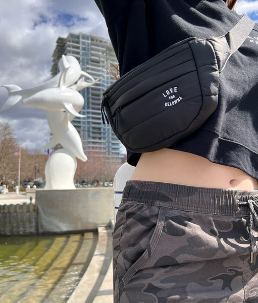 Black 'Love for Kelowna' Crop Crewneck